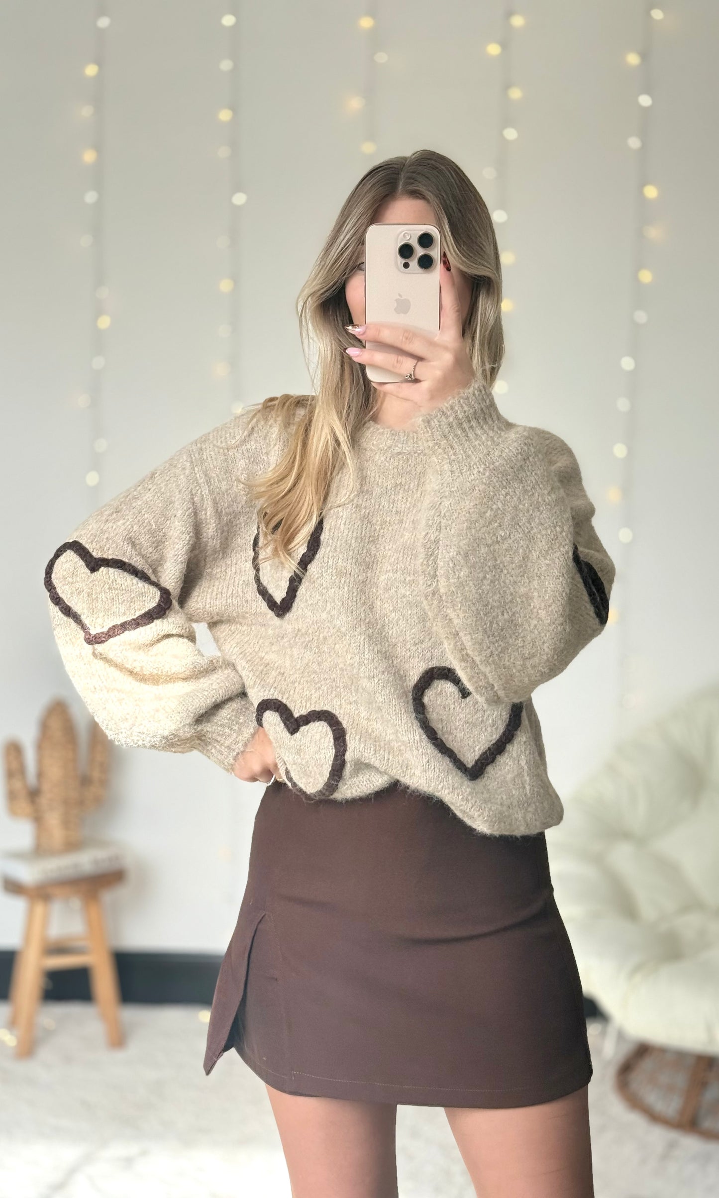 Pull cœurs / beige VIENNOIS (expédition vers le 30)